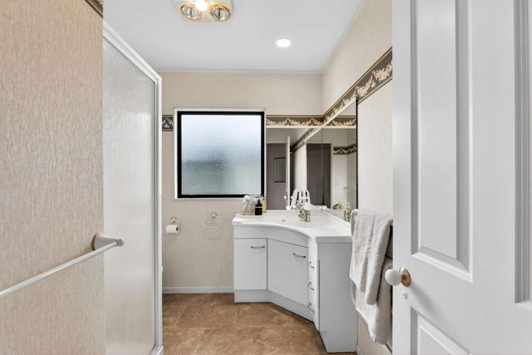 4 Woodford Heights Havelock North_10