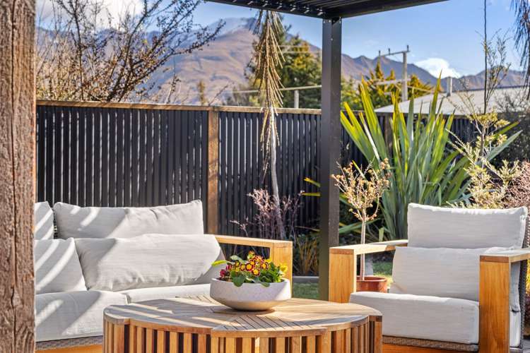 3 Mount Iron Drive Wanaka_17