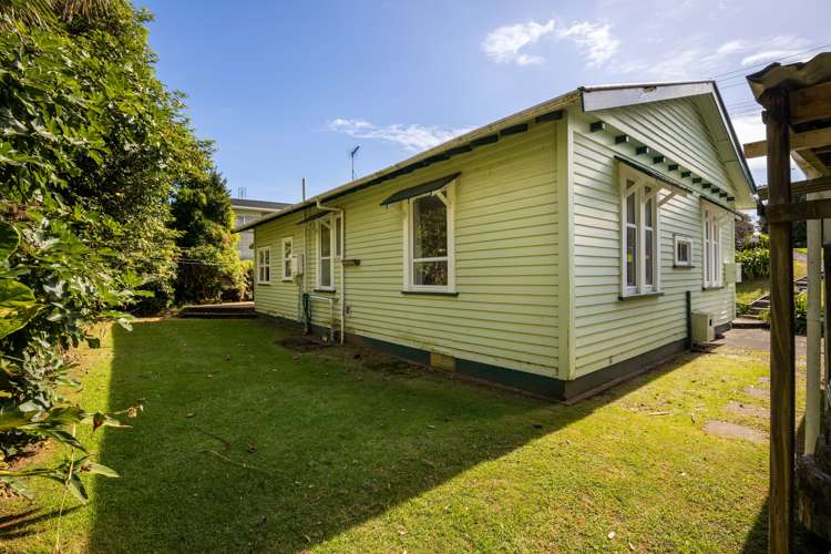 6 Calvert Road Moturoa_16