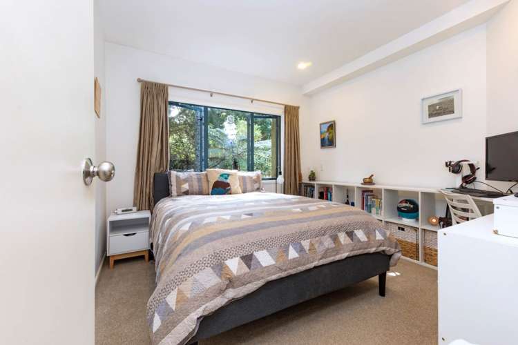 220 Woodlands Park Road Titirangi_9