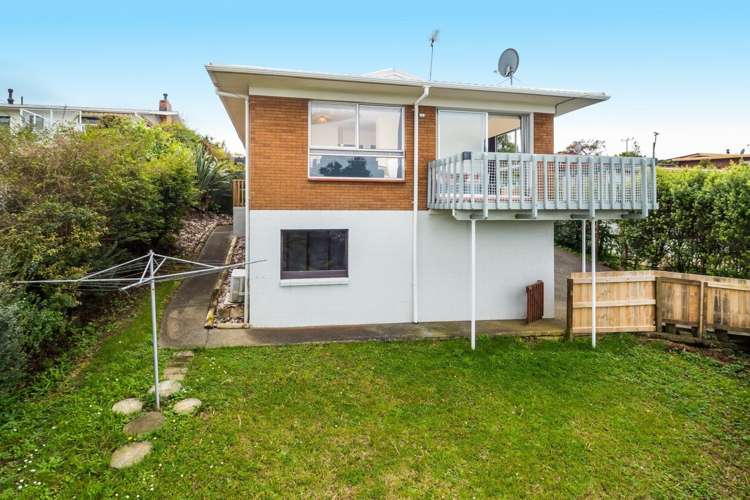 2/104 Carlisle Road Browns Bay_16