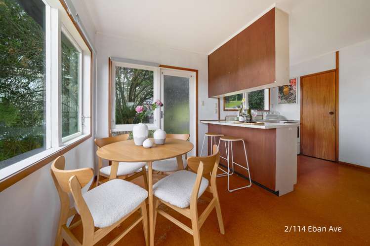 1&2/114 Eban Avenue Hillcrest_23