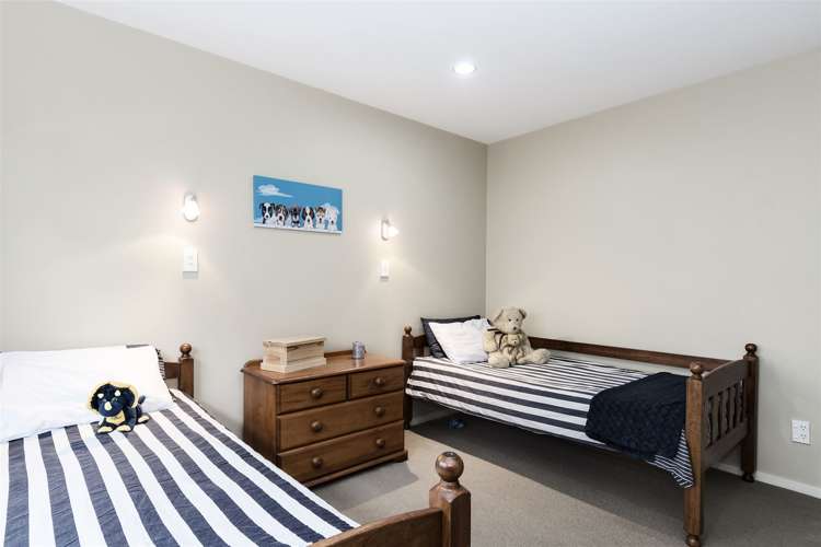 77 Acornia Close Ohauiti_13