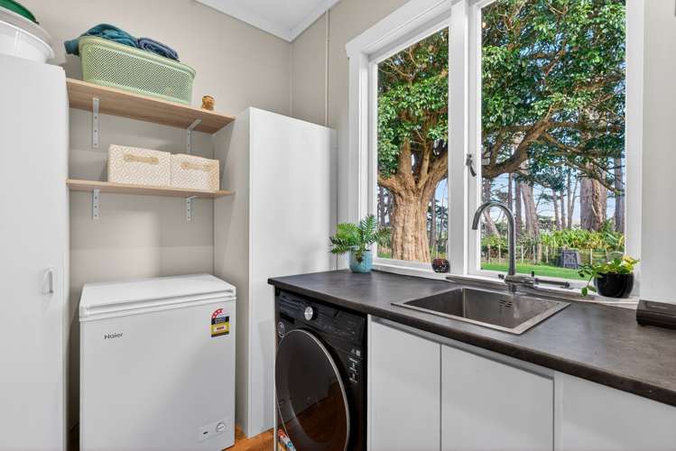 1431 Awhitu Road Waiuku_7