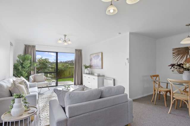 1/18 Sheraton Place Redwood_1