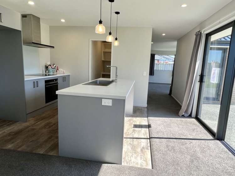 21A Strowan Avenue Elgin_10