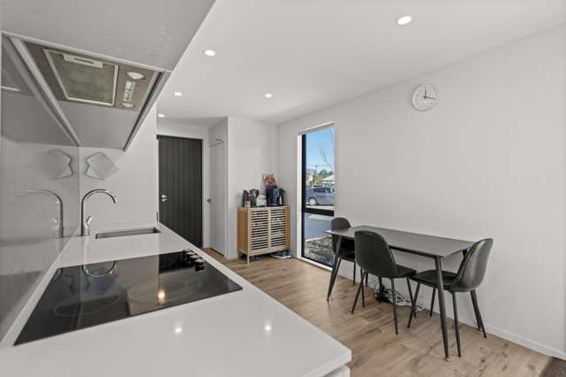 10/9 Grove Road Addington_3