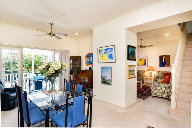 2 Emerald Hill Havelock North_6