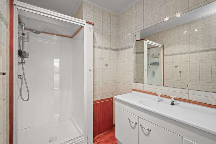 26 Andrew Street Elgin_13