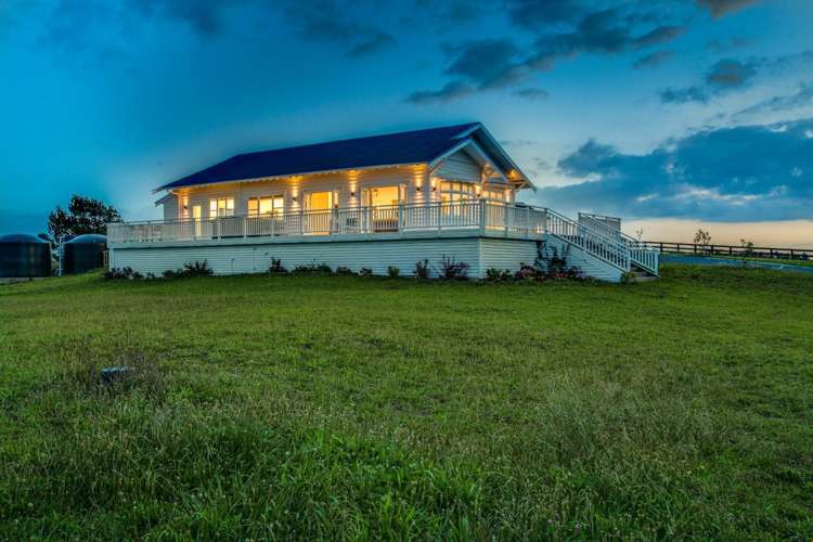 241 Irwin Road Kingseat_16