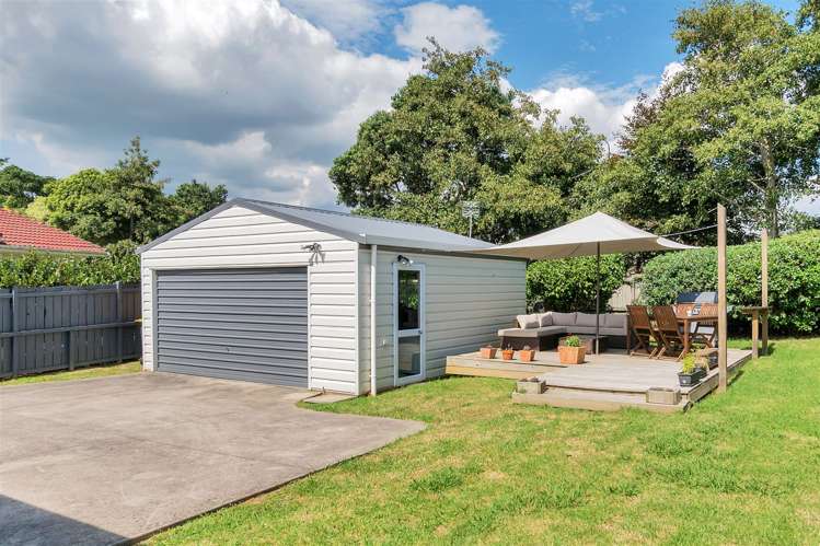 22 Bluewater Place Wattle Downs_19