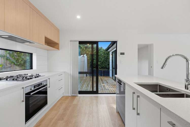 29B Salamanca Road Sunnynook_12