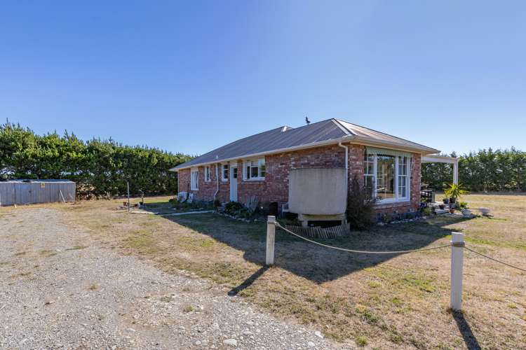 525 Downs Road West Eyreton_19