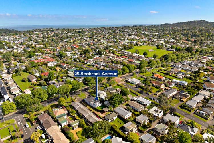 21 Seabrook Avenue New Lynn_6