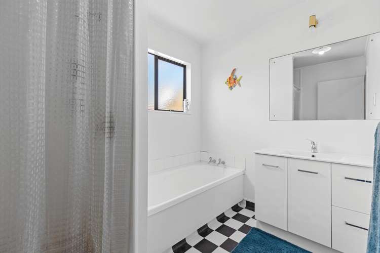 1040A Papamoa Beach Road Papamoa_12