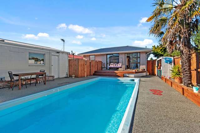 168 Shortland Street Aranui_1