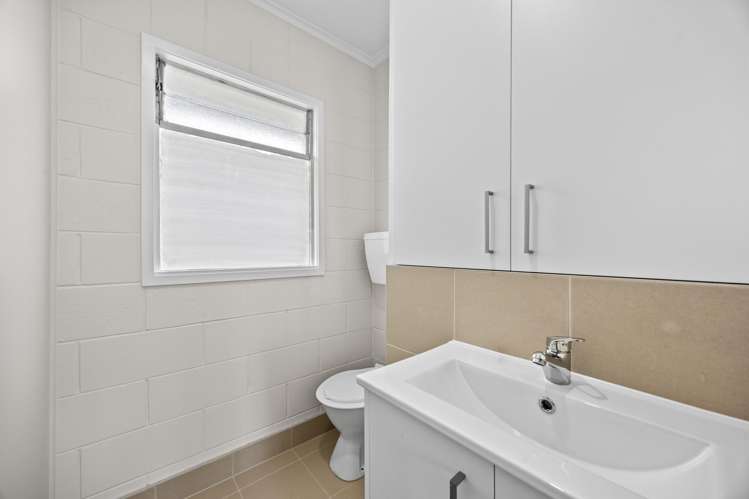 24/32 Blockhouse Bay Road Avondale_11