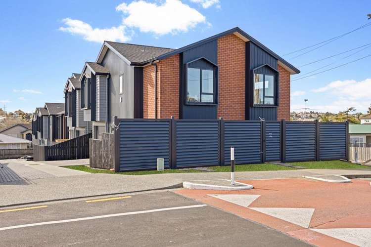 34B Kimber Hall Avenue Mt Roskill_1