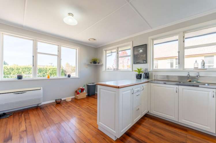 15 Usk Street Marchwiel_11