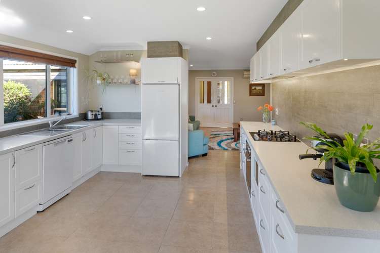 23 Whiting Drive Wakefield_6