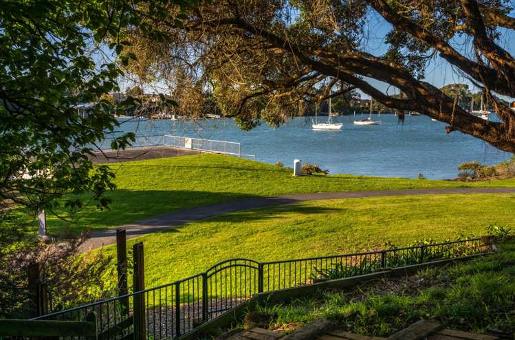 12 Dayspring Way Pakuranga_12