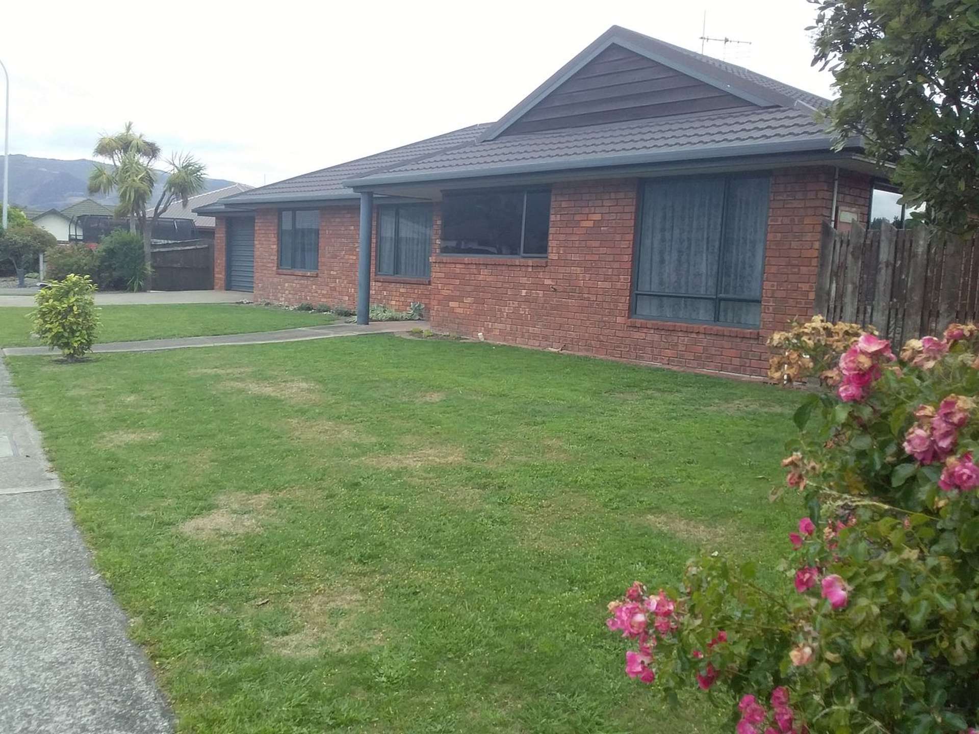 82 Aldinga Avenue Stoke_0