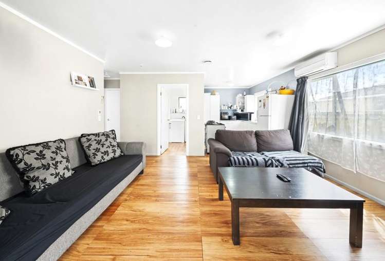 215 Buckland Road Mangere East_8