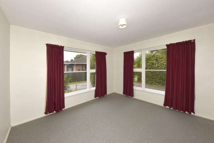 15 Haig Place Woolston_11