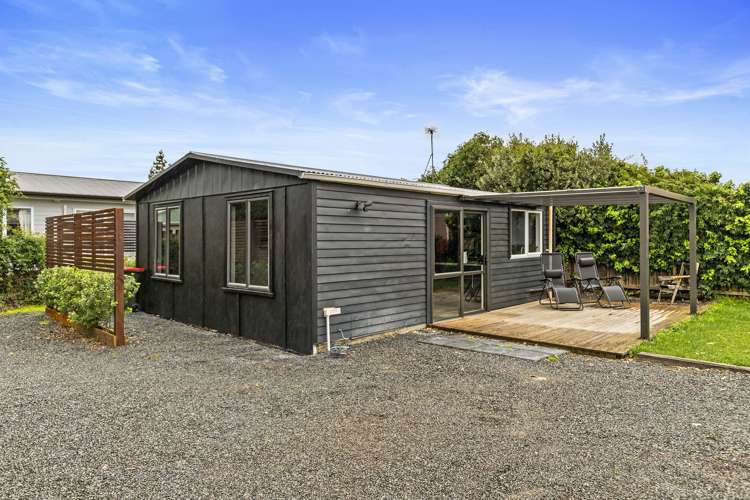 297 Dey Street Hamilton East_16