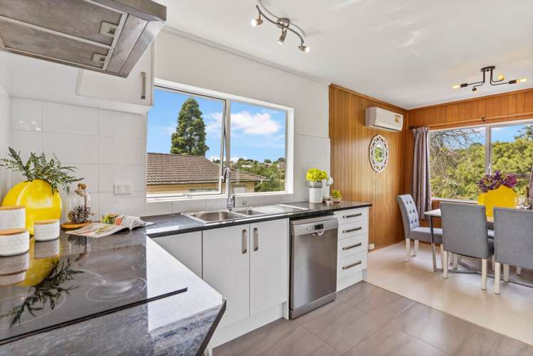 1/65 Girrahween Drive Totara Vale_4