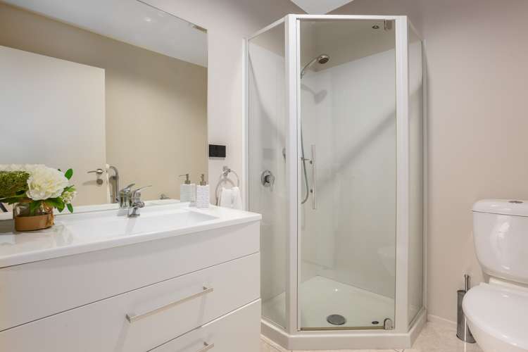 3 Atahu Grove Tirohanga_26