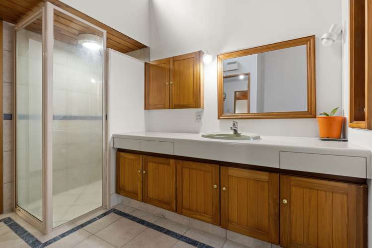 377A Telephone Road Puketaha_16