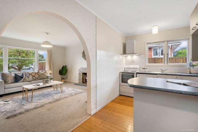 52 Flanshaw Road Te Atatu South_4