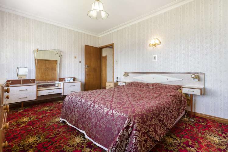 132a Coronation Road Mangere Bridge_11