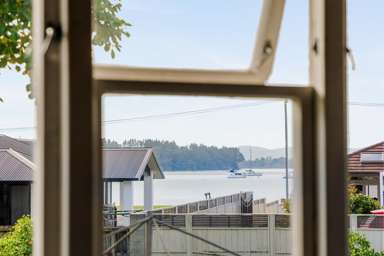 5 Omokoroa Road_4