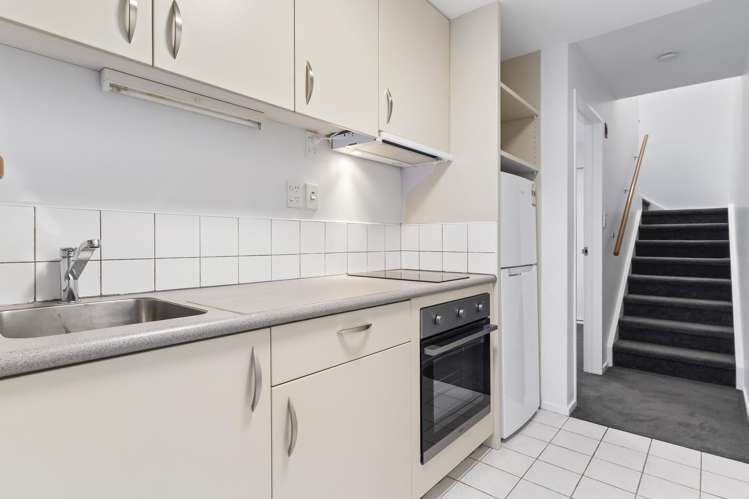 9B/3 Whitaker Place Auckland Central_10