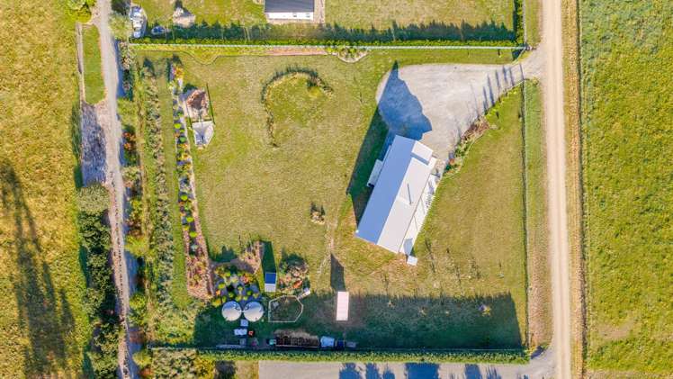 742b River Road Otane_29