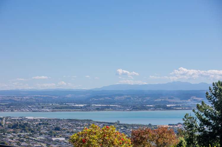 367 Princes Drive Britannia Heights_25