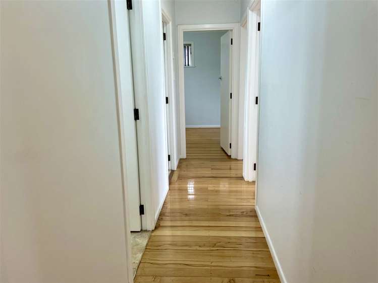 12 Chaucer Place Blockhouse Bay_8