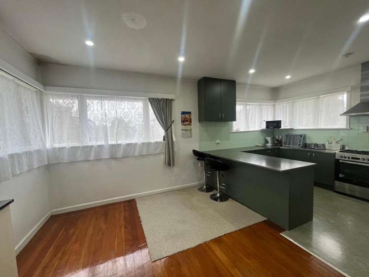 2/91 Lynwood Road New Lynn_4