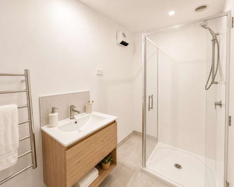5/160 Clarence Street Riccarton_4