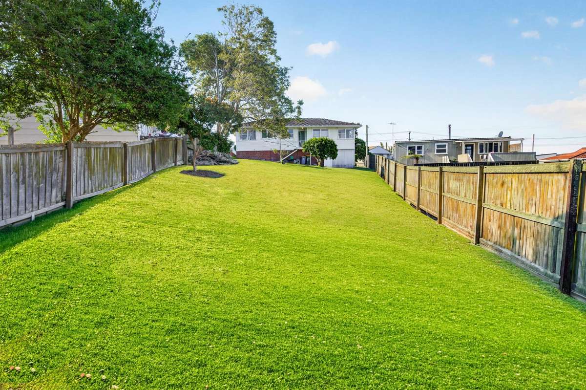 55 Royal View Road_0