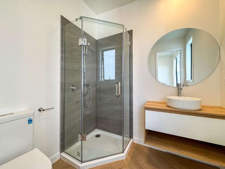 9/8 Bennett Road 10694_12