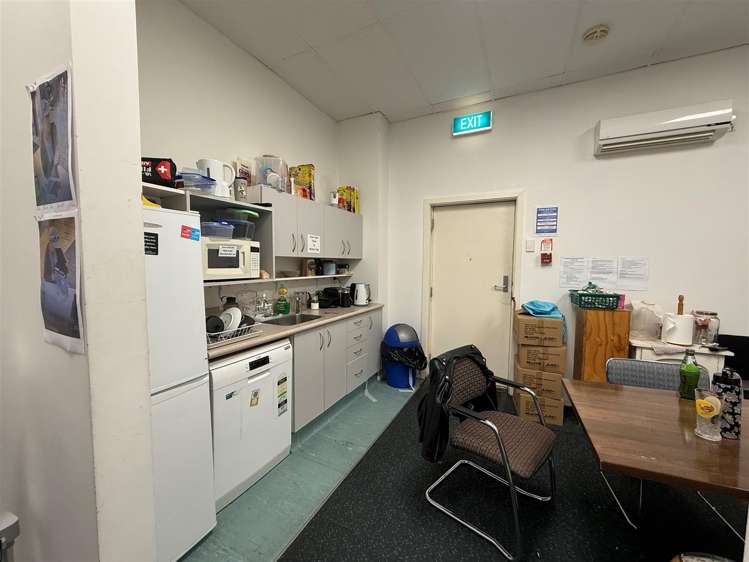 219 High Street Hutt Central_2