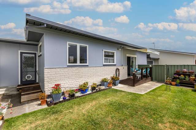 3/17 Bowling Road Greenmeadows_2