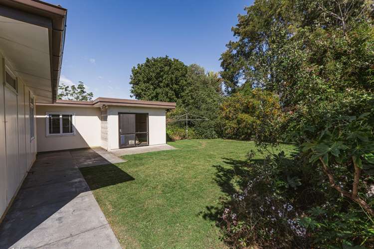 22 Veronica Avenue_2