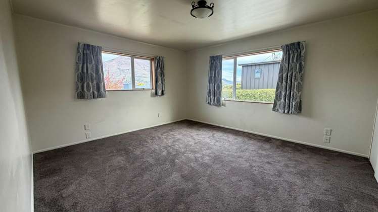  672 Peninsula Road Kelvin Heights_8