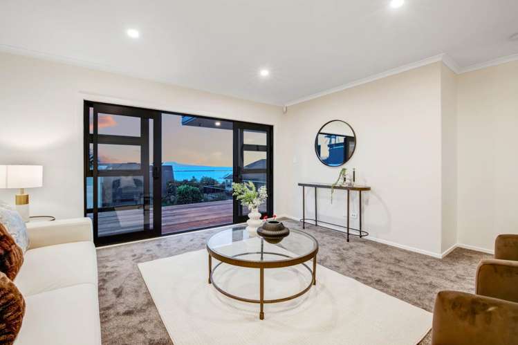 31 Churchill Road Murrays Bay_23