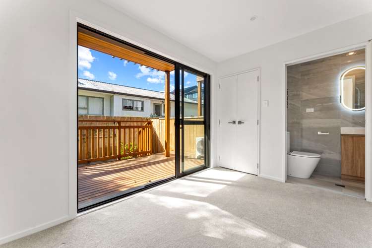 1,3,7,8/53 Aranui Road Mount Wellington_13