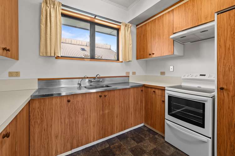 9 Churchill Avenue Allenton_3